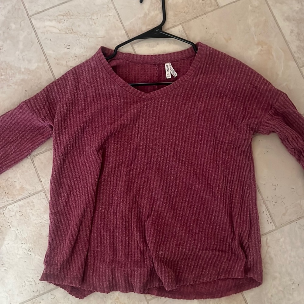 Women’s Sweater Long Sleeve Tee